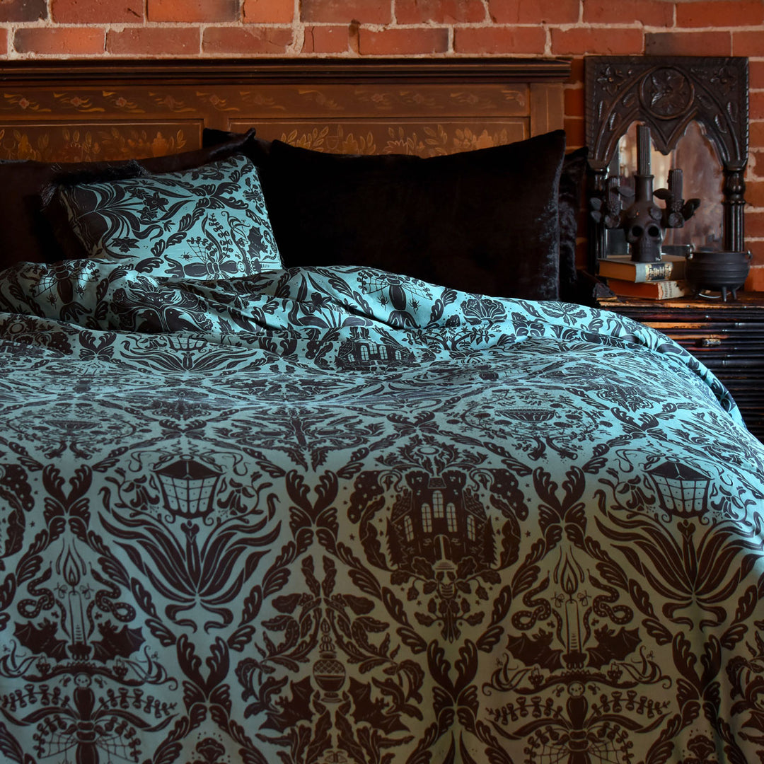 Darker Academia Duvet Cover – Sin in Linen