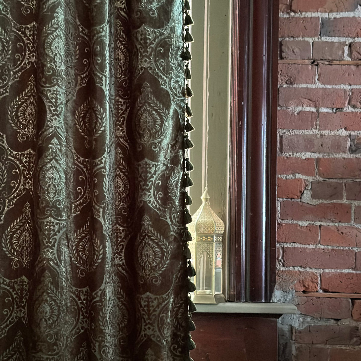Damask Velvet Curtain - Moss