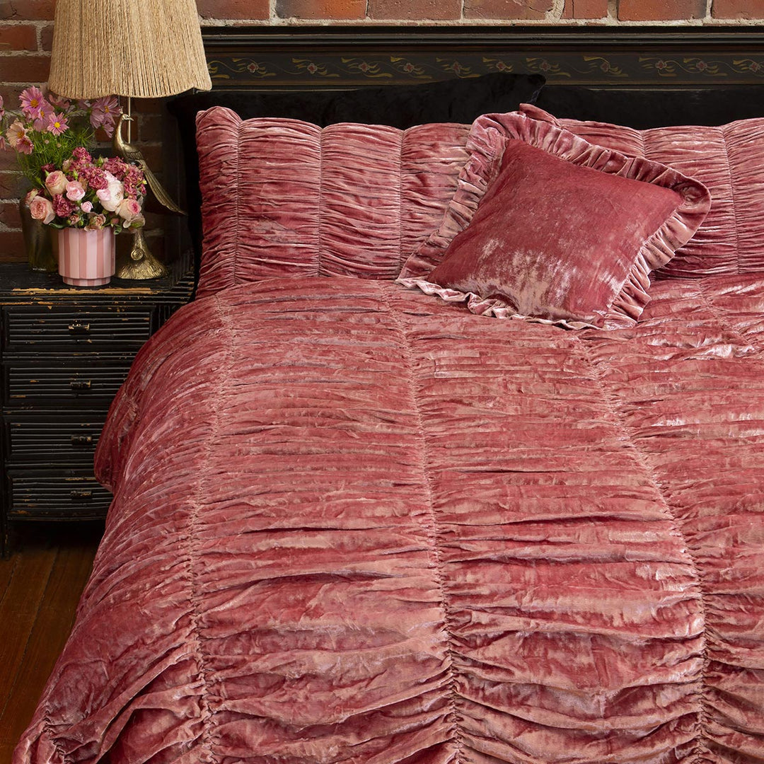 Pink ruched velvet duvet cover set. Vintage inspired, romantic bedding. 