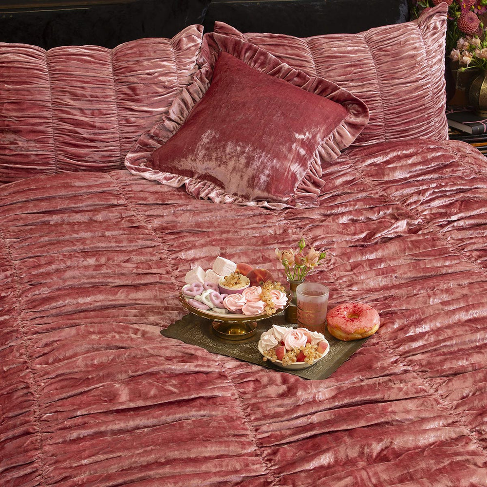 Pink ruched velvet duvet cover set. Vintage inspired, romantic bedding. 