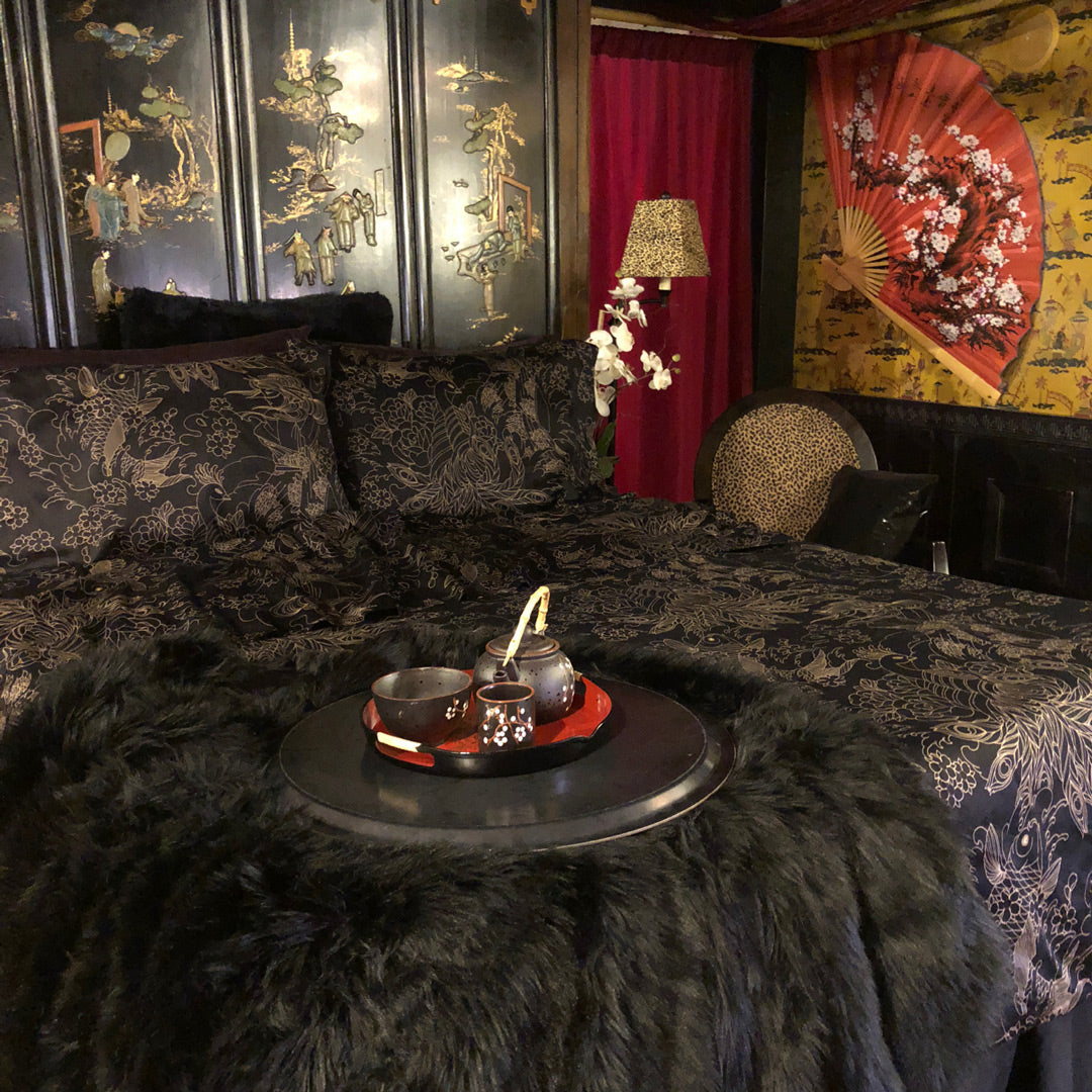 Geisha Moon Tattoo Comforter – Sin in Linen