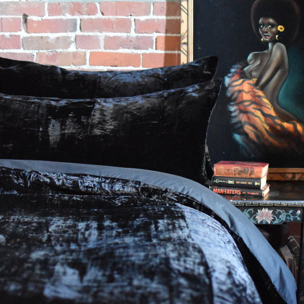 Black Velvet Duvet Cover Set